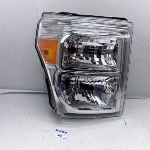 2011-16 Ford F250 F350 F450 F550 Halogen Front Right OEM Headlight CC3413005AC