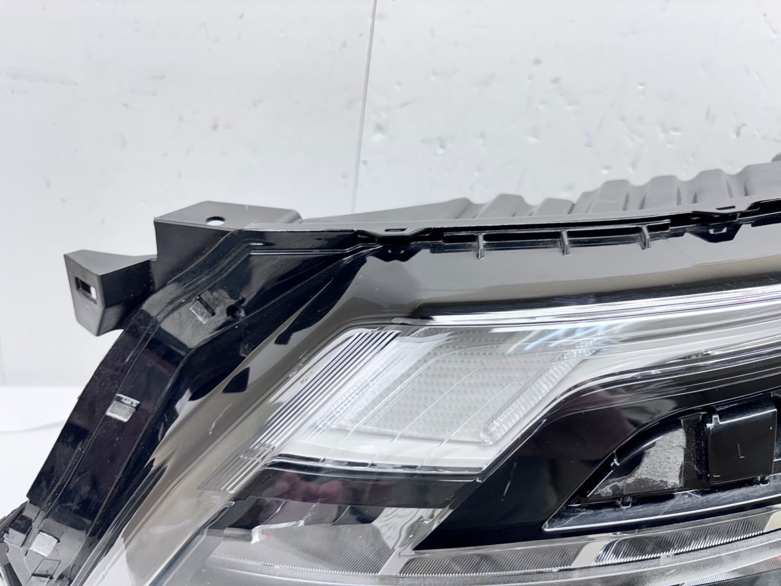 2022-24 Nissan Pathfinder LED Front Left OEM Headlight 26060-6TA7B - Image 8