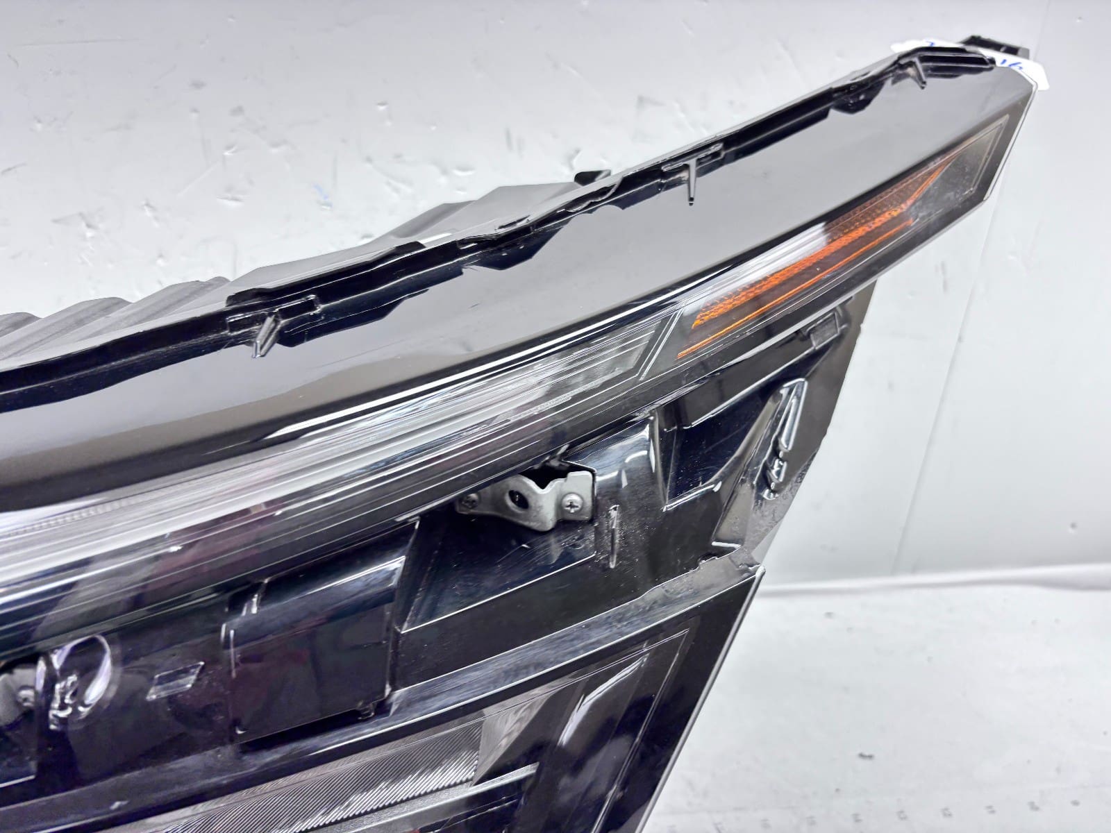 2022-24 Nissan Pathfinder LED Front Left OEM Headlight 26060-6TA7B - Image 10
