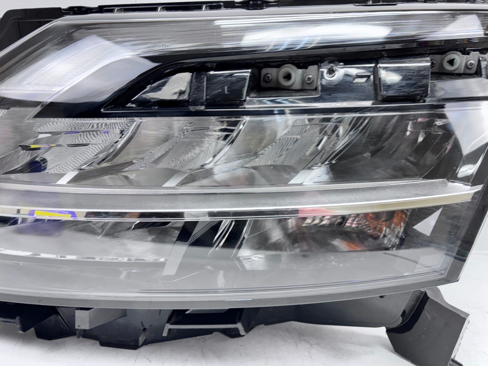 2022-24 Nissan Pathfinder LED Front Left OEM Headlight 26060-6TA7B A - Image 6