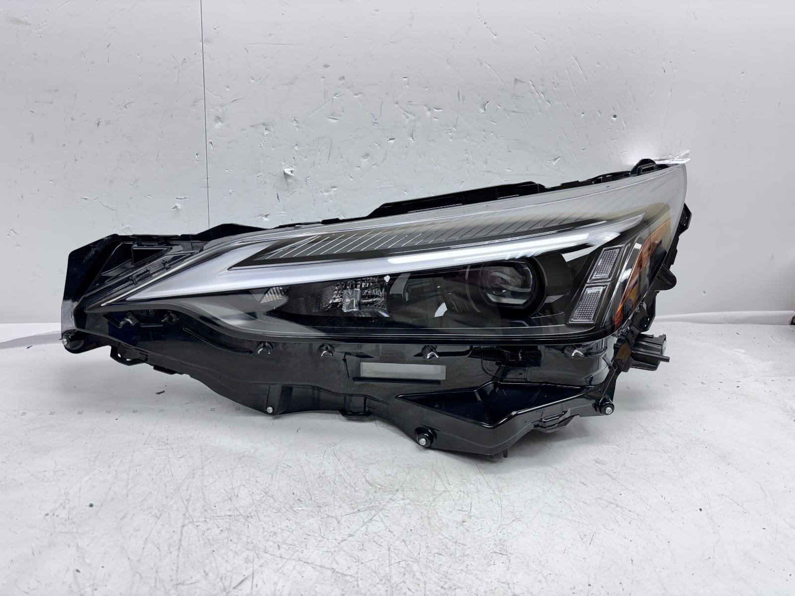 2022-25 Lexus NX NX250 NX350 NX450h LED Front Left OEM Headlight 10100-8a0m0