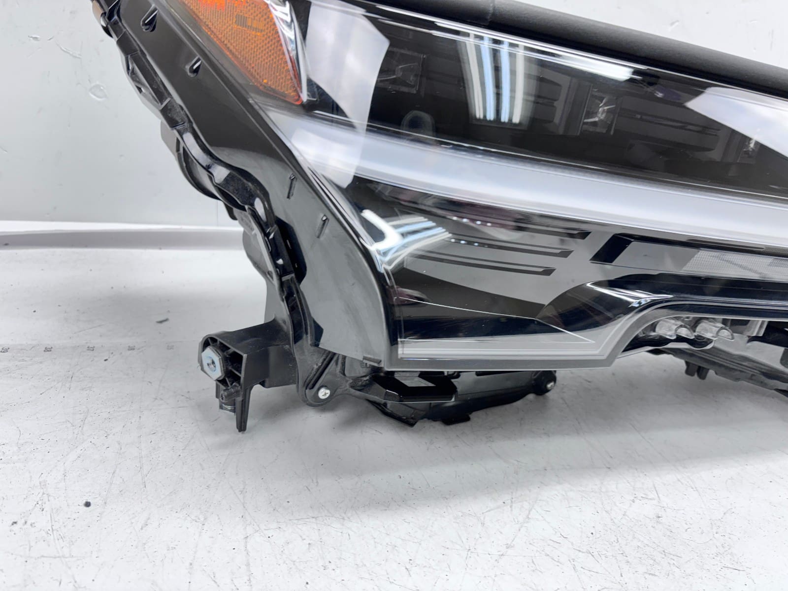 2024-25 Lexus GX GX550 LED Front Right OEM Headlight 81145-60t20 - Image 6