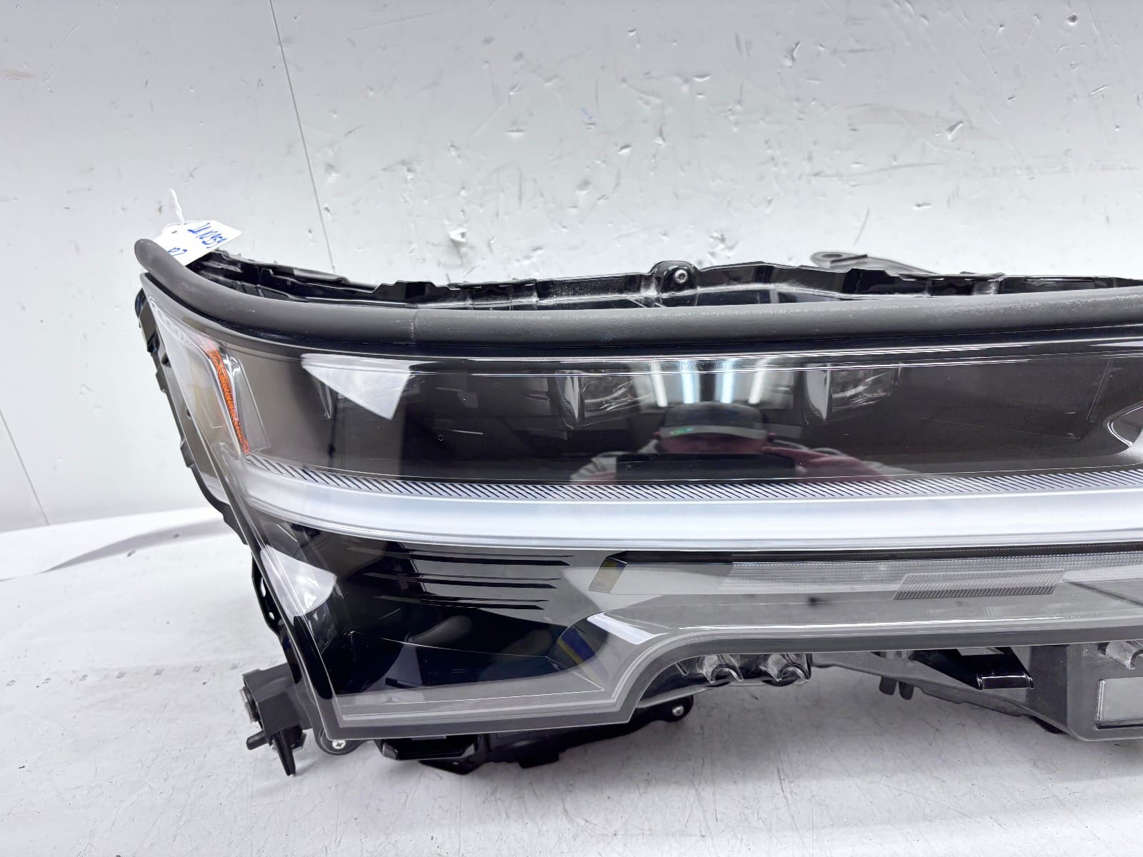 2024-25 Lexus GX GX550 LED Front Right OEM Headlight 81145-60t20 - Image 9