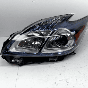 2012-2015 Toyota Prius Halogen Blue Front Left OEM Headlight