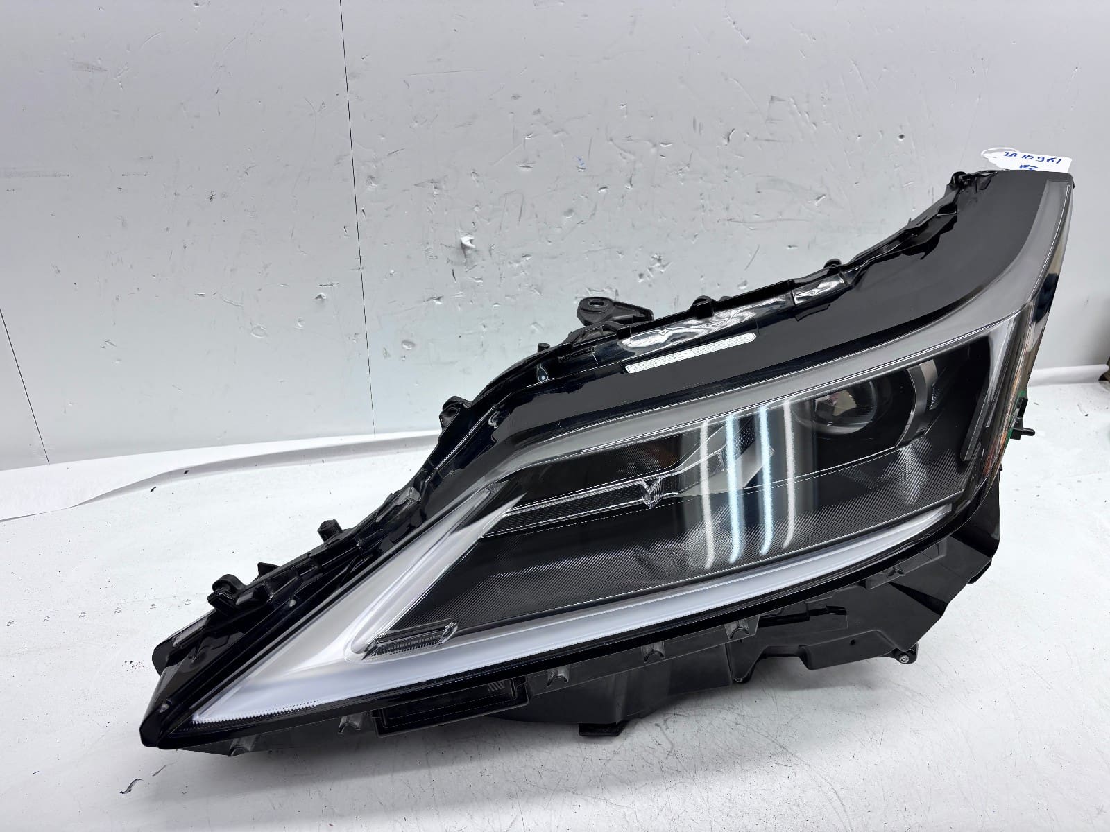 2020-2022 Lexus RX RX350 RX450h LED Front Left OEM Headlight 10100-8a08d