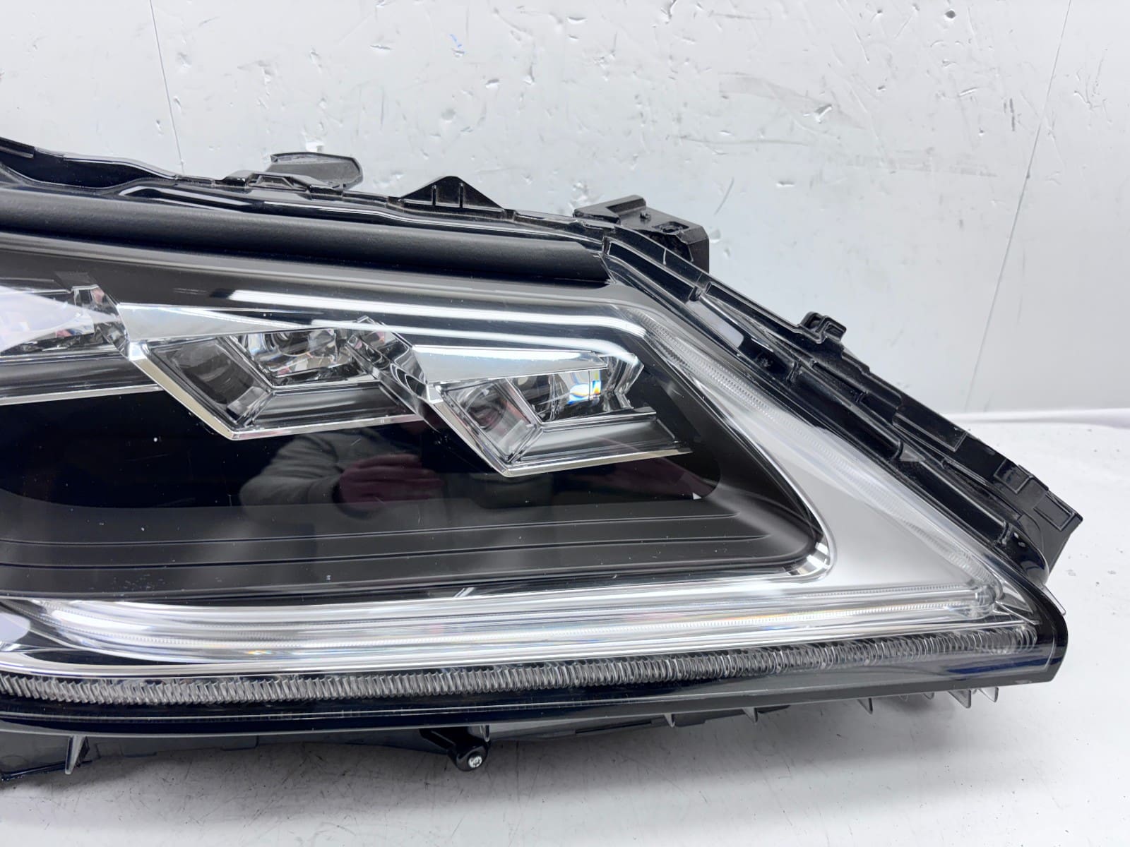 2016-2021 Lexus LX570 LED Front Right OEM Headlight 8114560k91 - Image 4