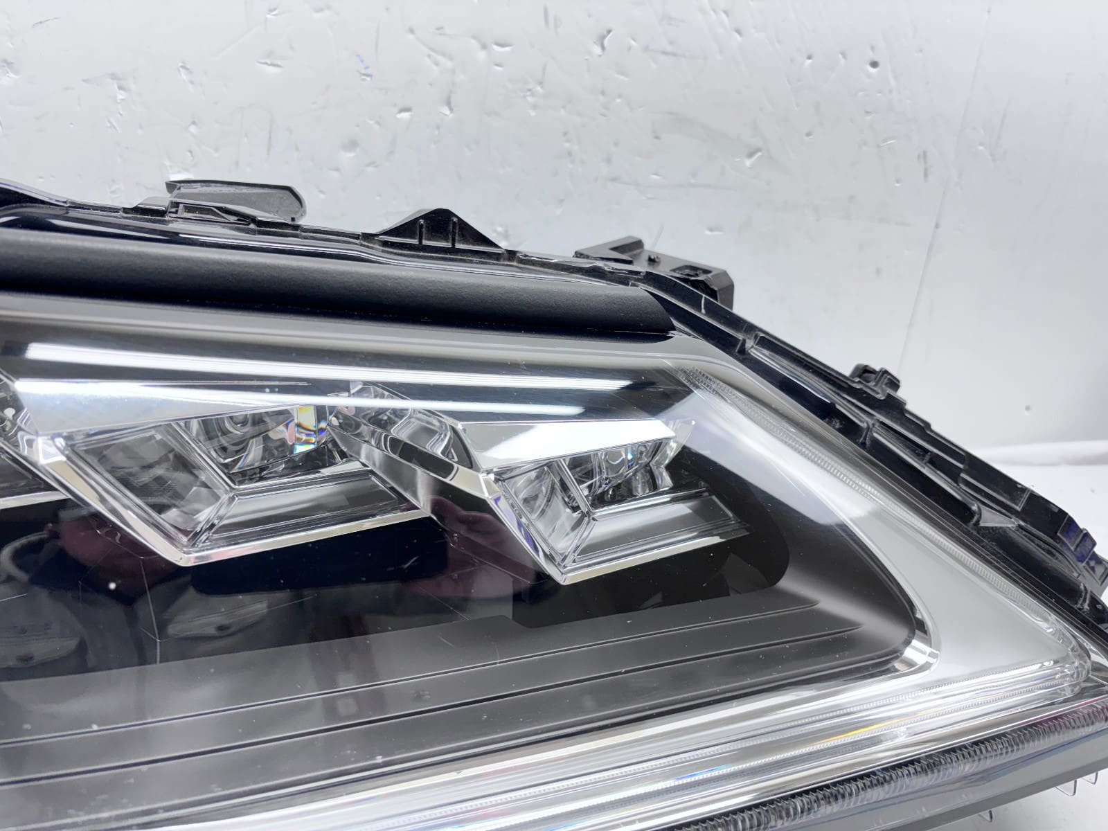 2016-2021 Lexus LX570 LED Front Right OEM Headlight 8114560k91 - Image 5
