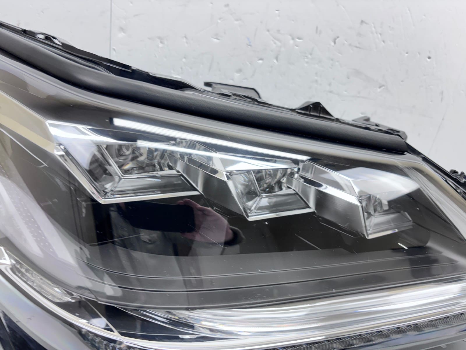 2016-2021 Lexus LX570 LED Front Right OEM Headlight 8114560k91 - Image 7