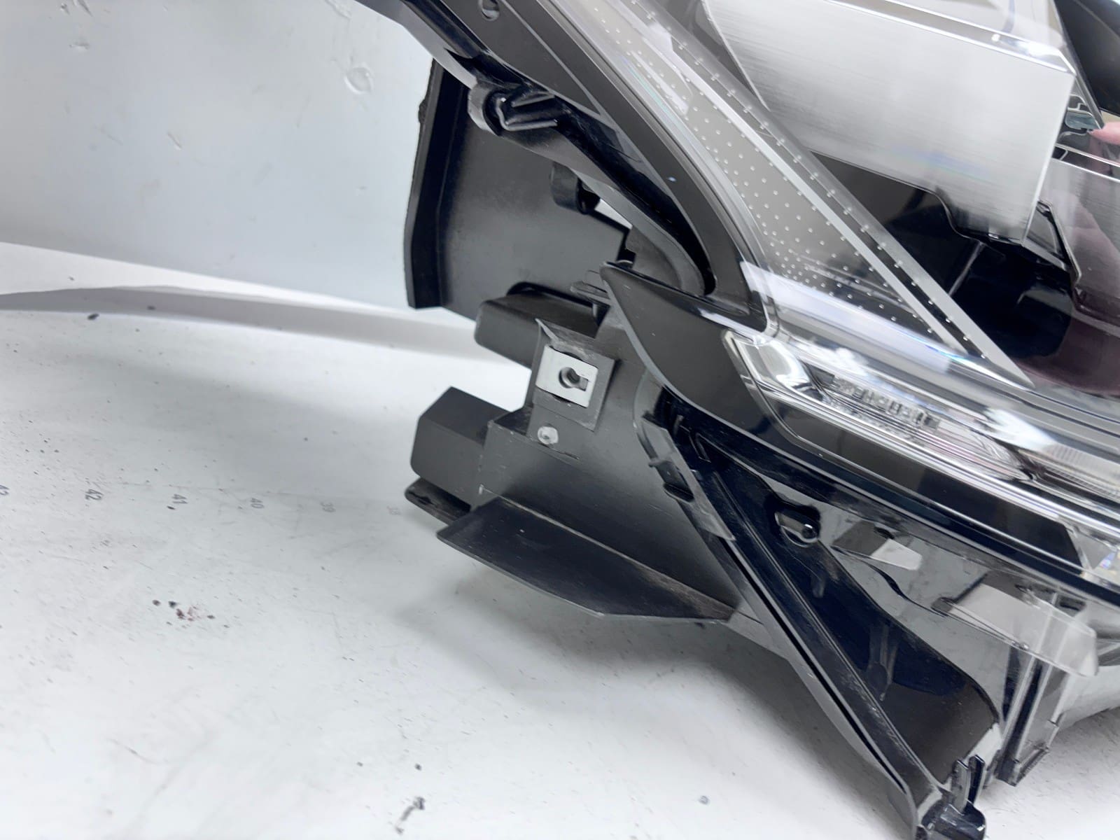 2016-2021 Lexus LX570 LED Front Right OEM Headlight 8114560k91 - Image 11