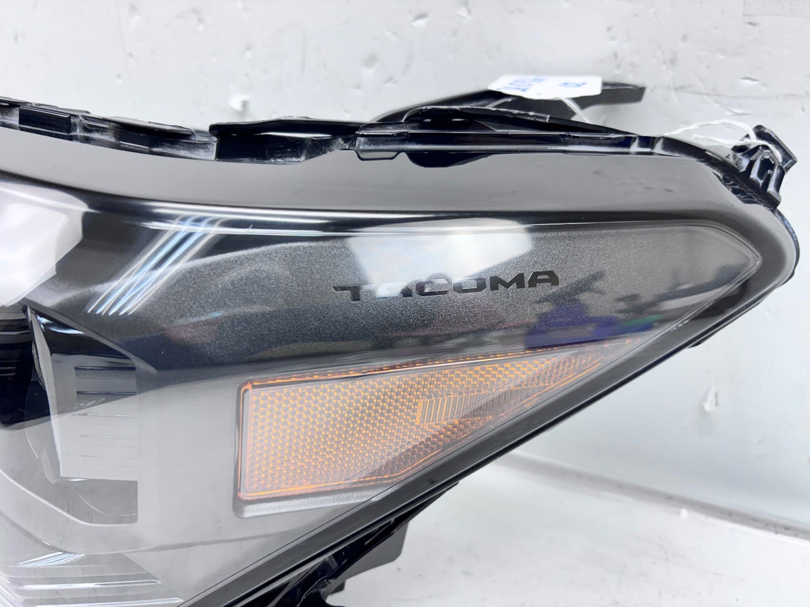 2024-2025 Toyota Tacoma LED Front Left OEM Headlight 81150-ak010 - Image 5