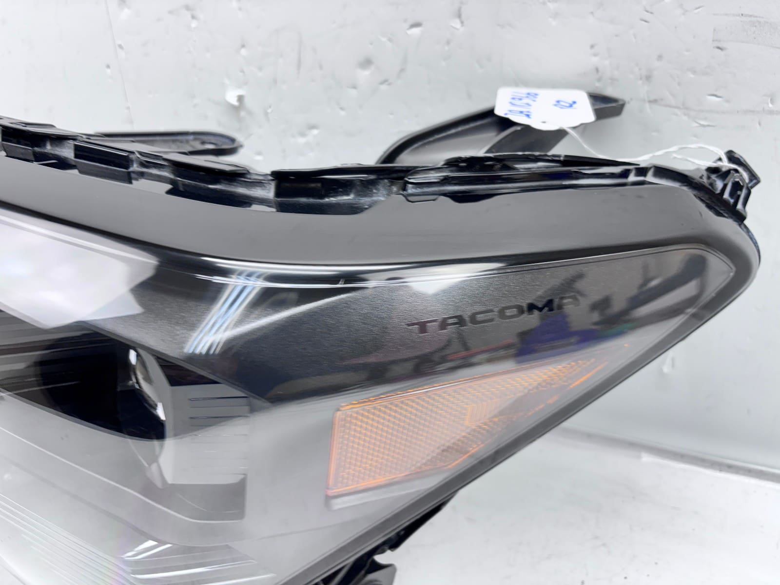2024-2025 Toyota Tacoma LED Front Left OEM Headlight 81150-ak010 - Image 9