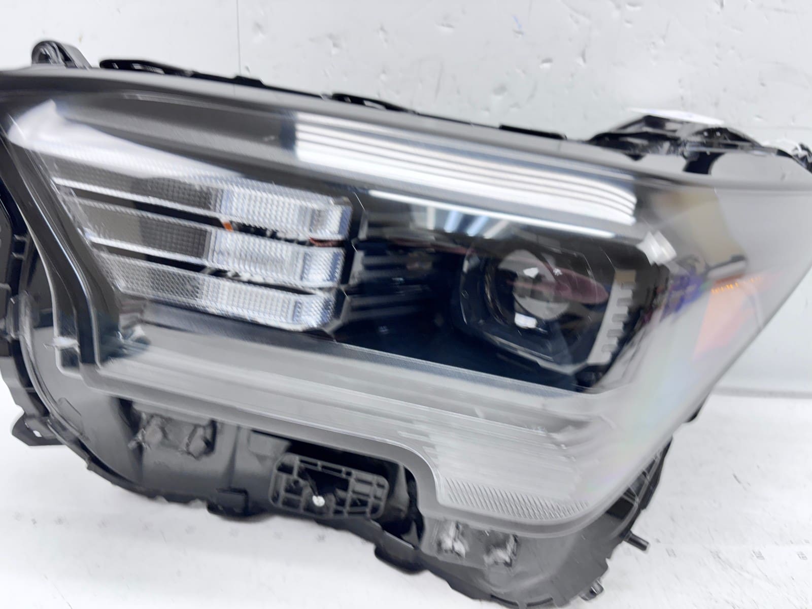 2024-2025 Toyota Tacoma LED Front Left OEM Headlight 81150-ak010 - Image 12