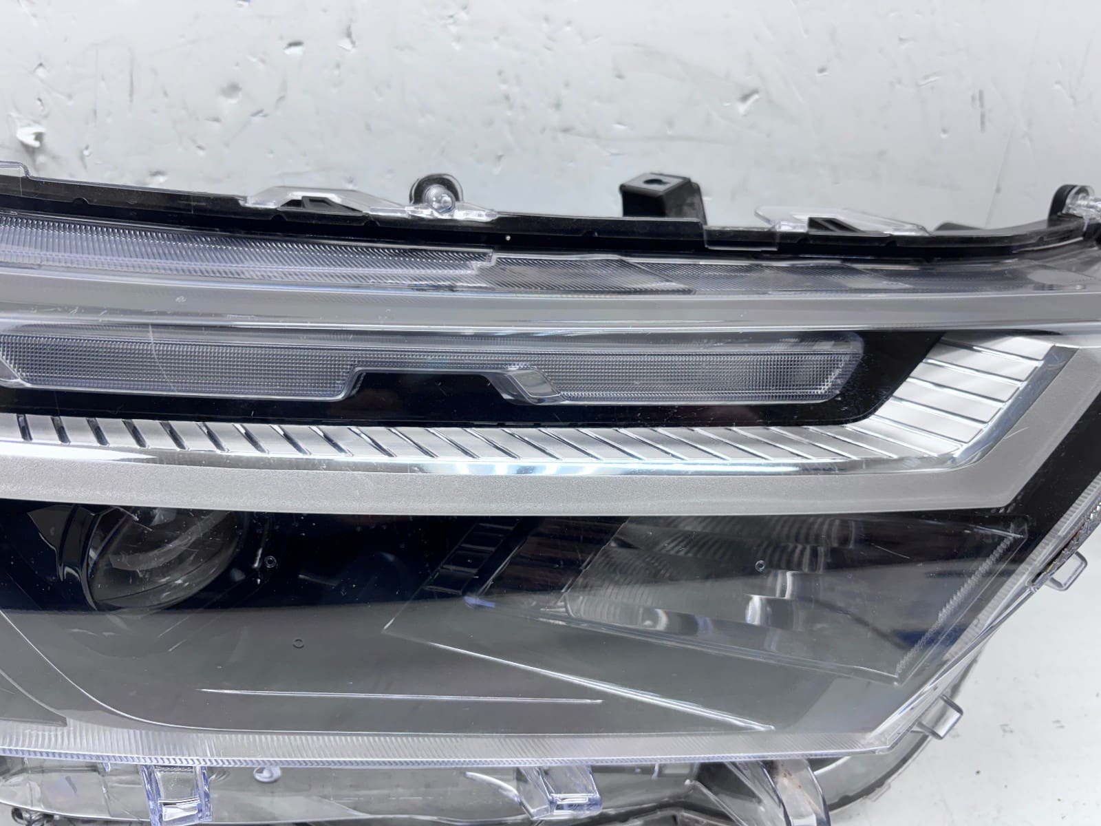2022-2025 Toyota RAV4 LED Front Right OEM Headlight 81110-0r350 - Image 5