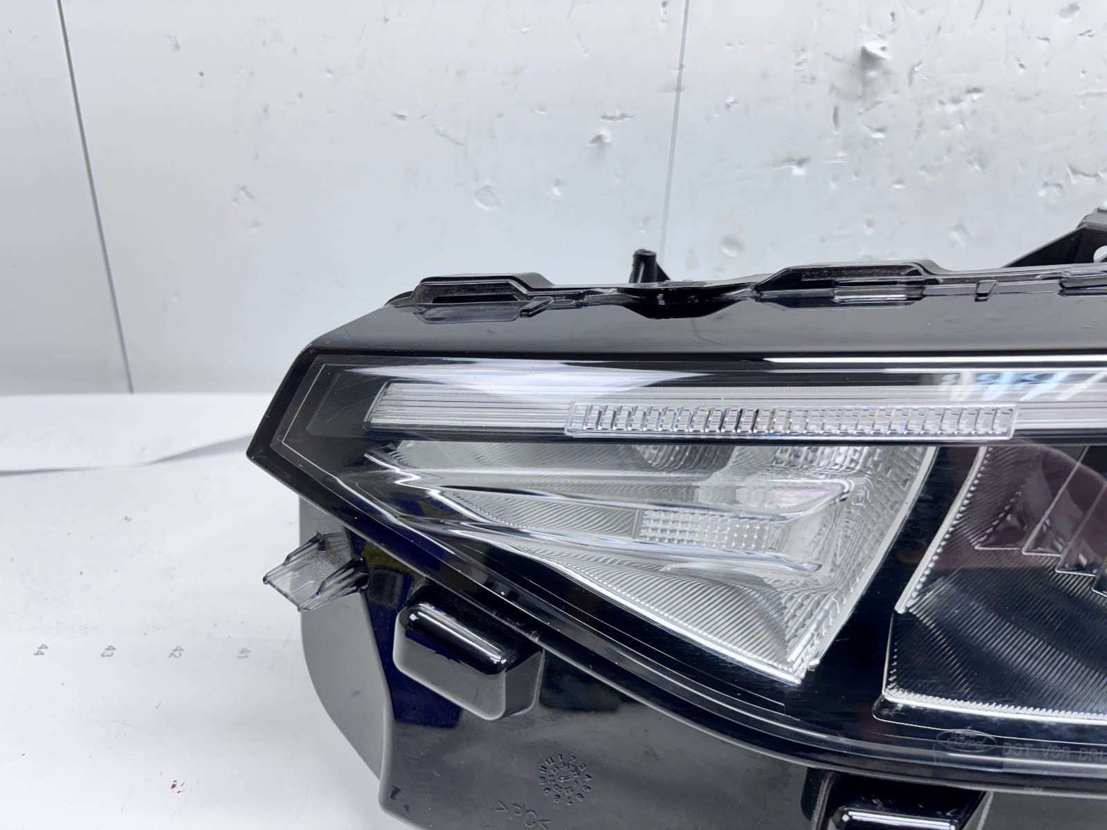 2023-2025 Ford Escape LED Front Left OEM Headlight pj6b13e015bc - Image 2