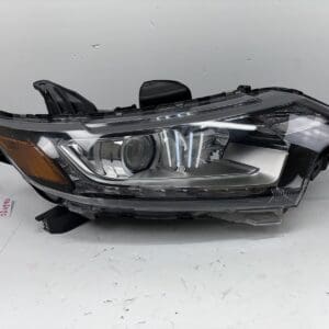 2016-19 Mitsubishi Outlander Halogen LED Front Right OEM Headlight