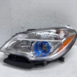 2013-2016 Buick Encore Halogen Left Side OEM Headlight 42435931