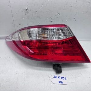 2015-17 Toyota Camry Halogen Rear Left OEM Tail Light 81560-06640