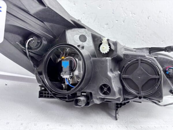 2016-2019 Chevy Cruze Halogen Front Left Headlight 42680783 - Image 21