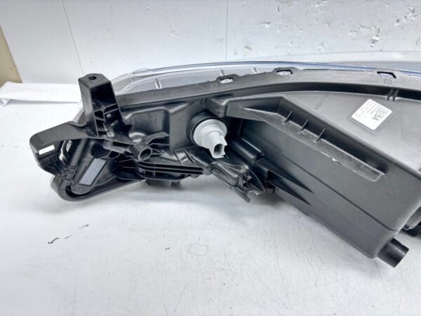 2021-24 Nissan Kicks Halogen Front Right OEM Headlight 26010-5R00A - Image 23