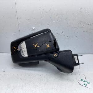 2019-2023 chevy silverado 1500 right sideview OEM mirror w/camera 84899308